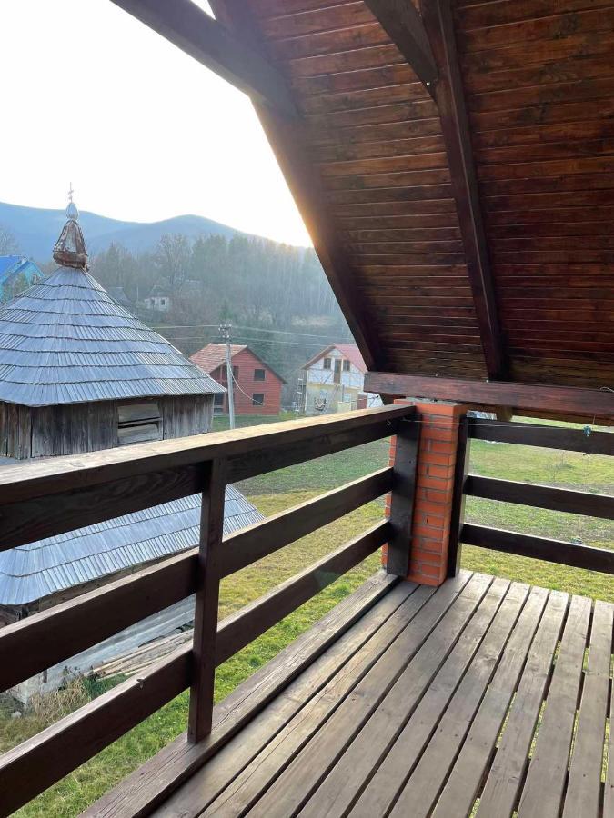 Sadyba Sunny House Pilipets Buitenkant foto