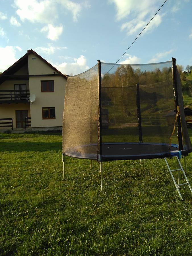 Sadyba Sunny House Pilipets Buitenkant foto